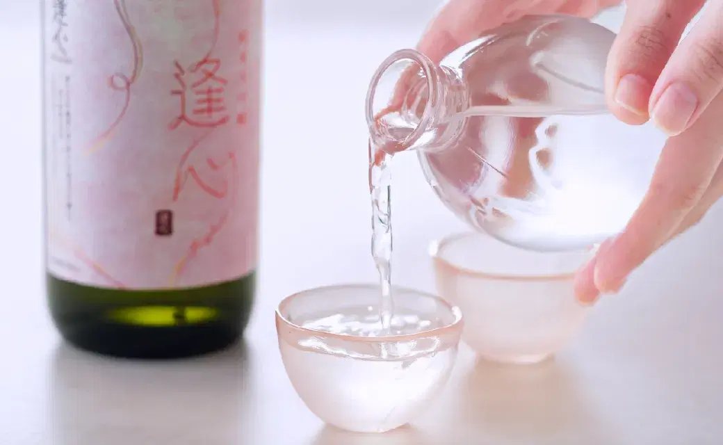 海外向け商品として開発したオリジナル日本酒「逢心」